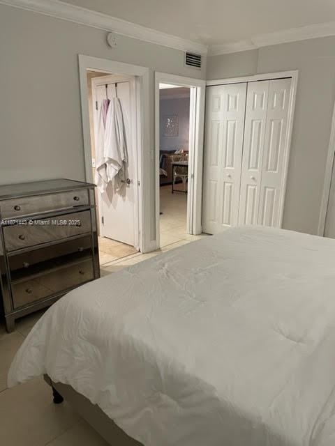 VILLAS OF PINECREST CONDO - Residential Lease