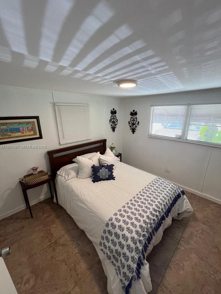 SEXTON COVES ESTATES - Residential