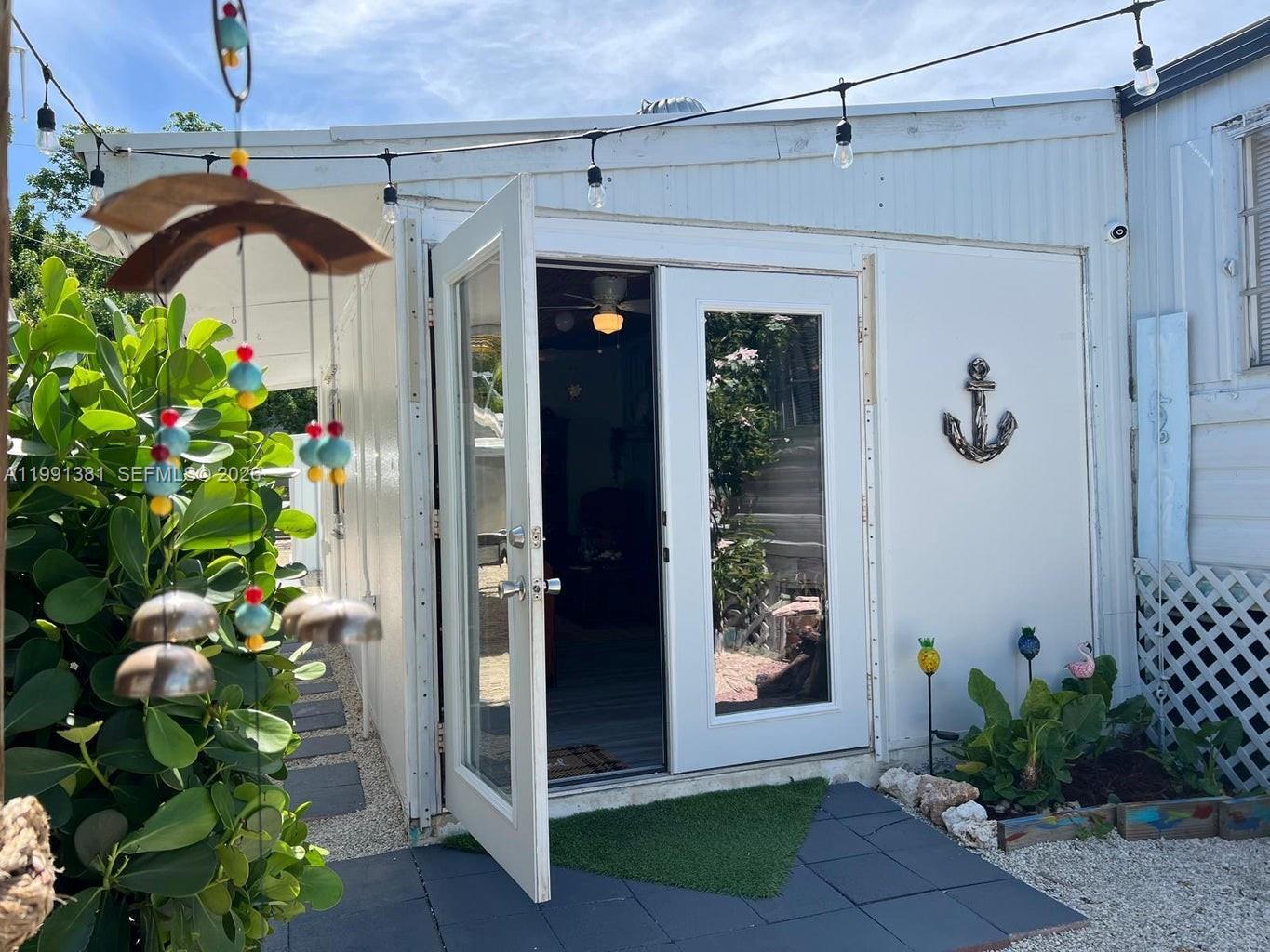 SEXTON COVES ESTATES - Residential