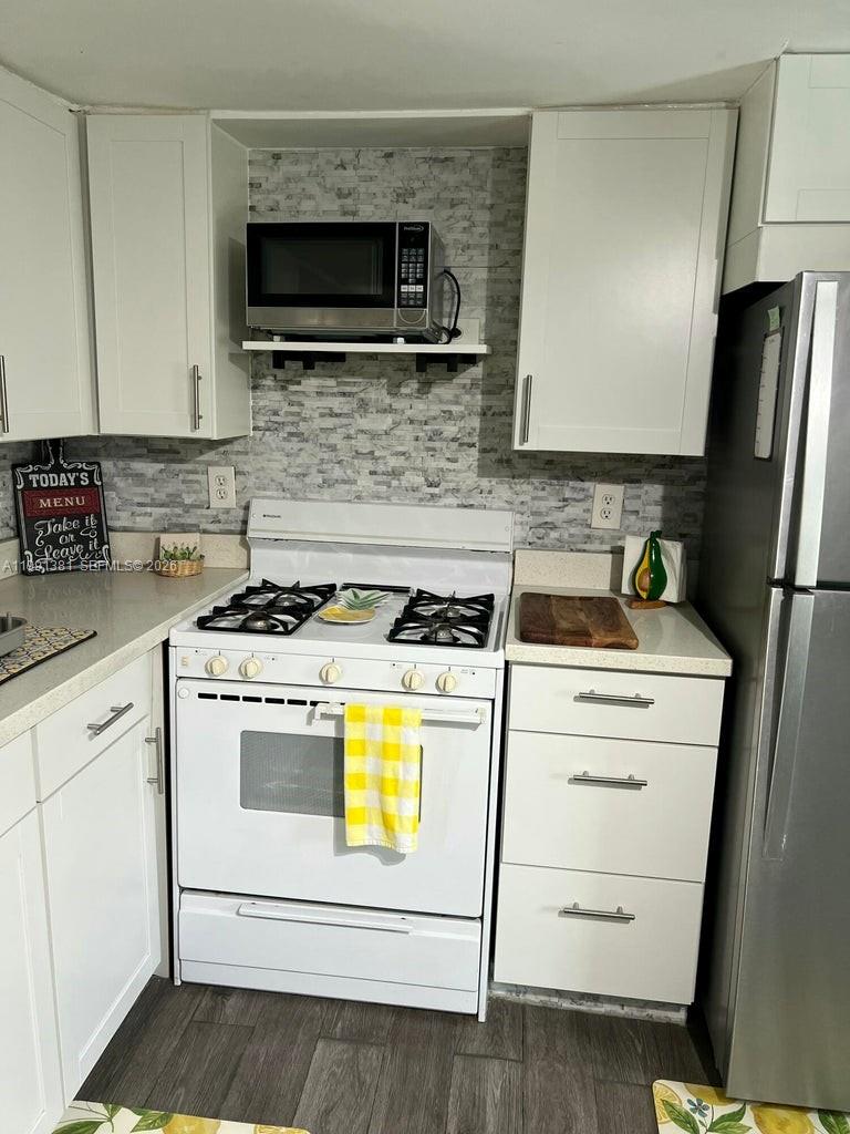 SEXTON COVES ESTATES - Residential