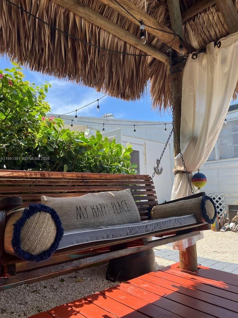 SEXTON COVES ESTATES - Residential