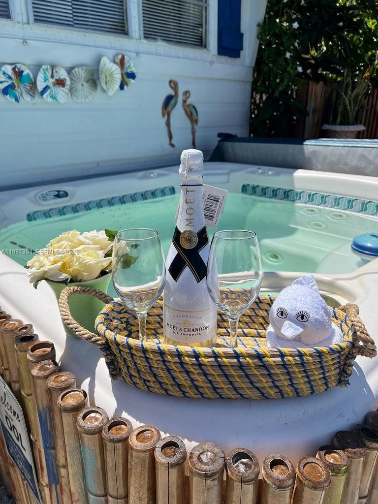 SEXTON COVES ESTATES - Residential