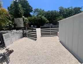 SEXTON COVES ESTATES - Residential