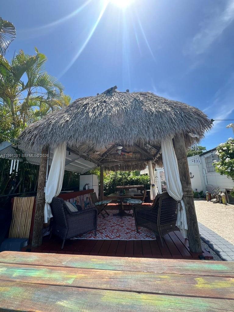 SEXTON COVES ESTATES - Residential