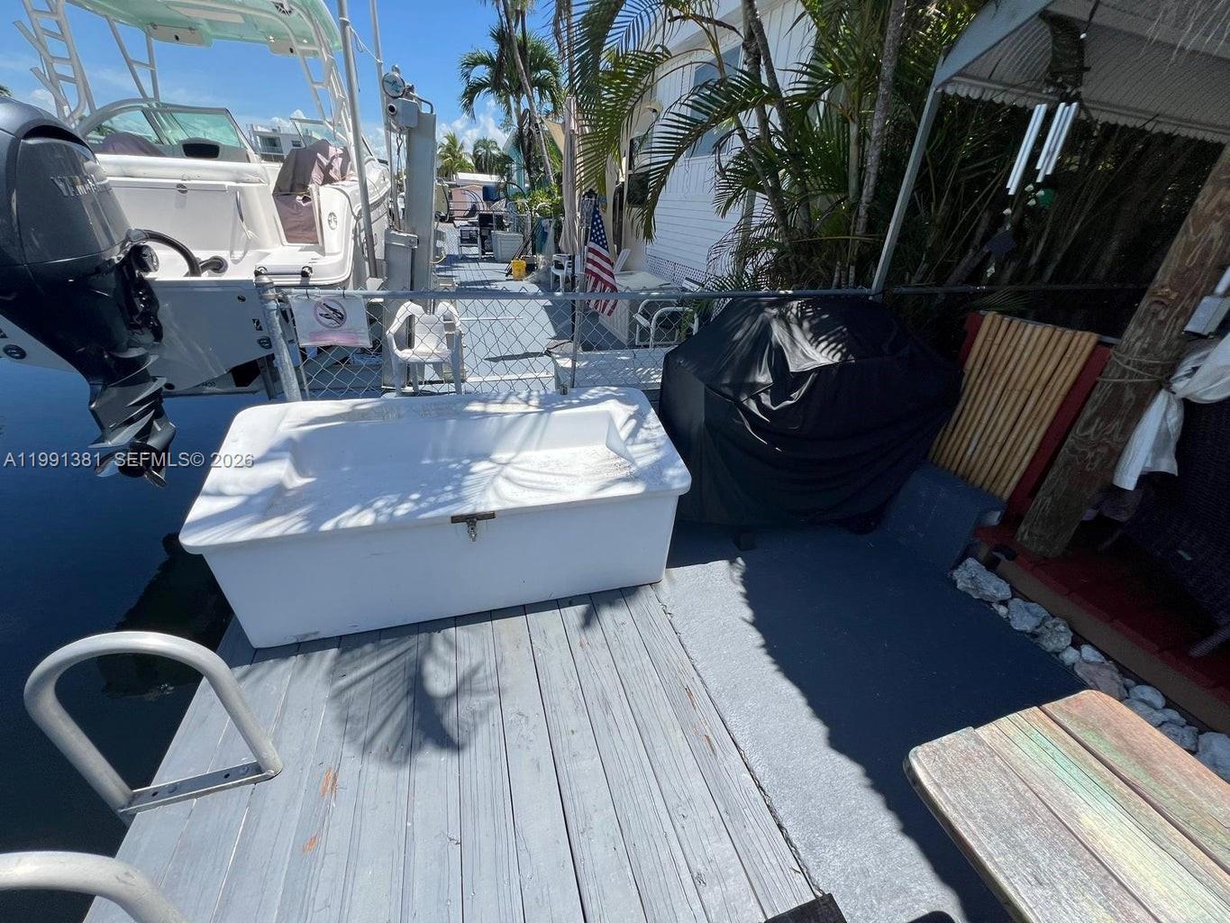 SEXTON COVES ESTATES - Residential