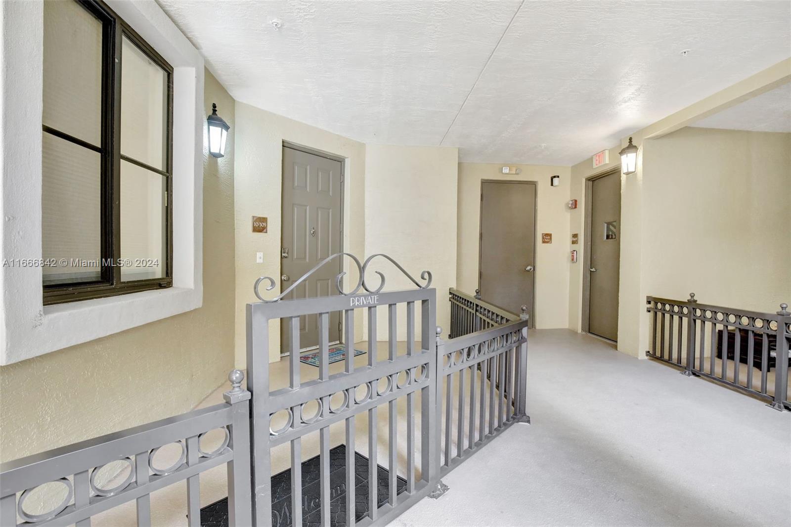 VILLA FLORA CONDO - Residential
