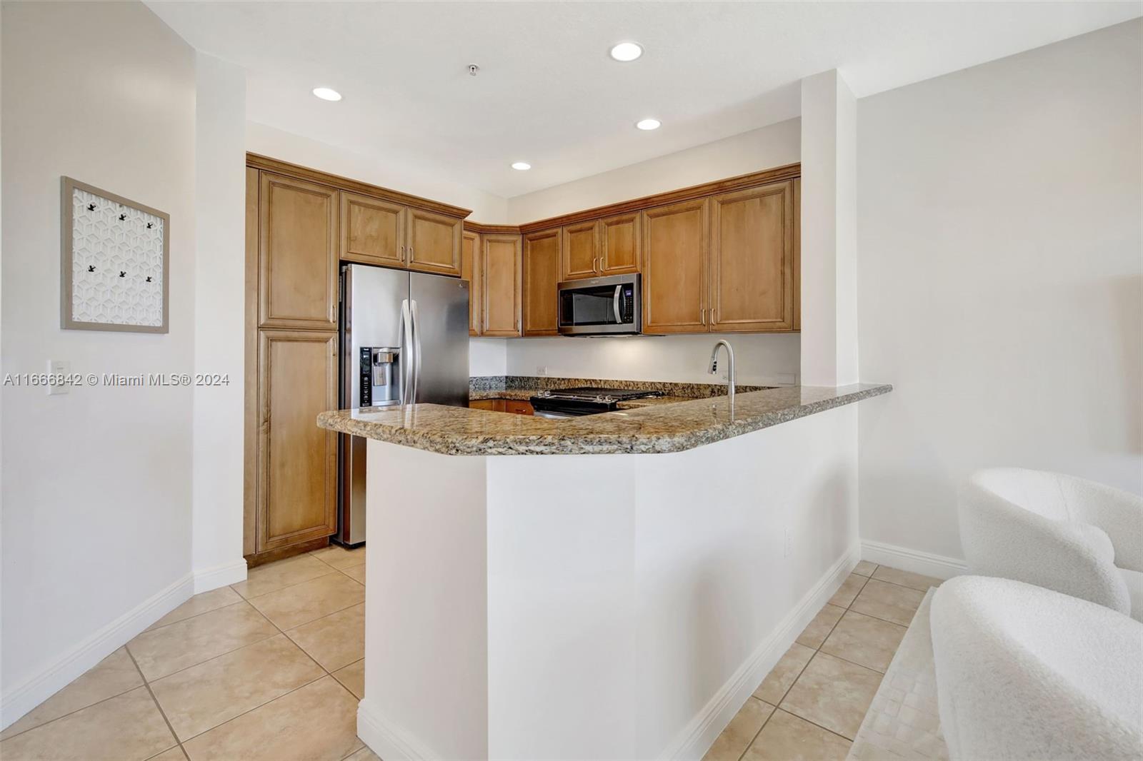 VILLA FLORA CONDO - Residential