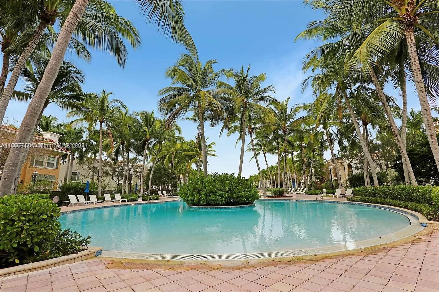 VILLA FLORA CONDO - Residential