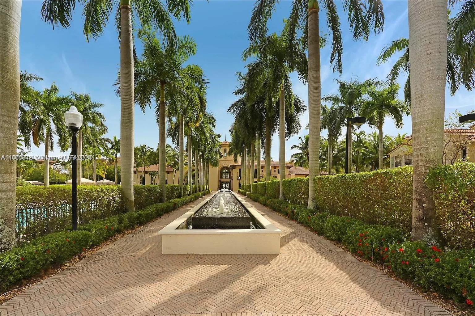 VILLA FLORA CONDO - Residential