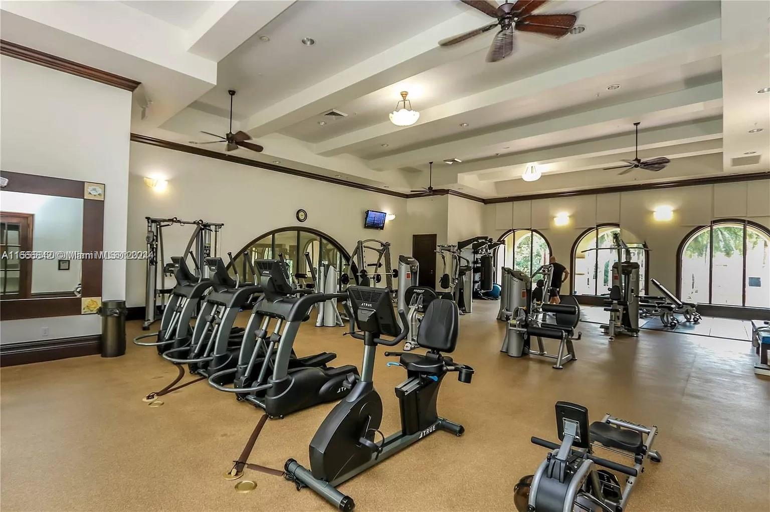 VILLA FLORA CONDO - Residential