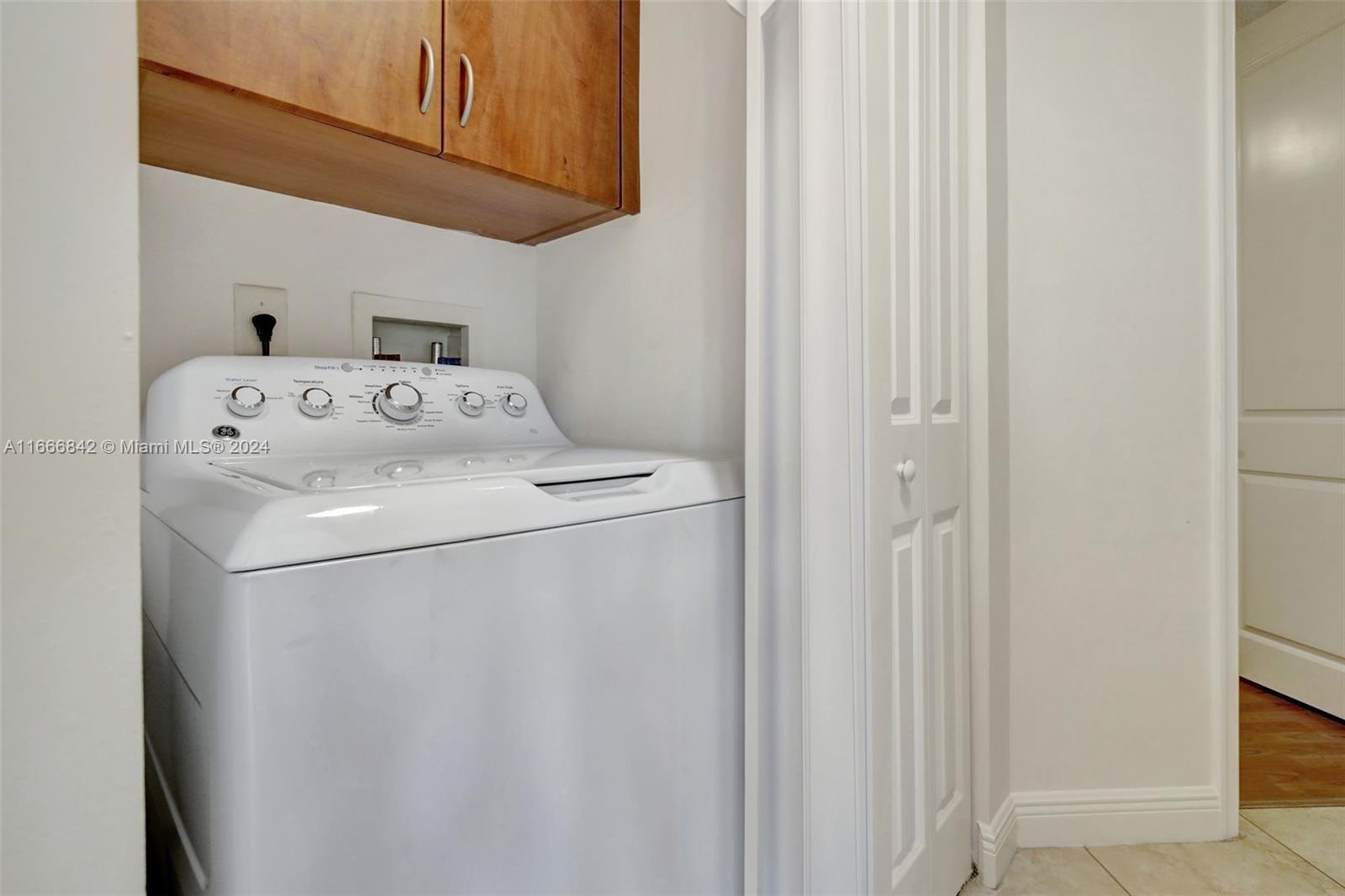 VILLA FLORA CONDO - Residential