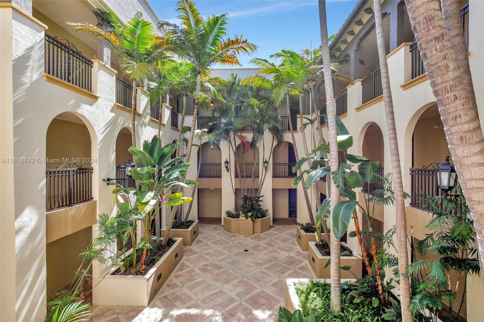 VILLA FLORA CONDO - Residential