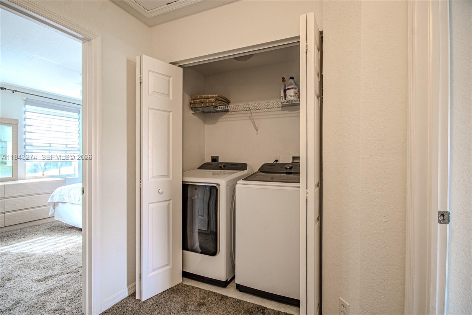 SIERRA PALMS - Residential