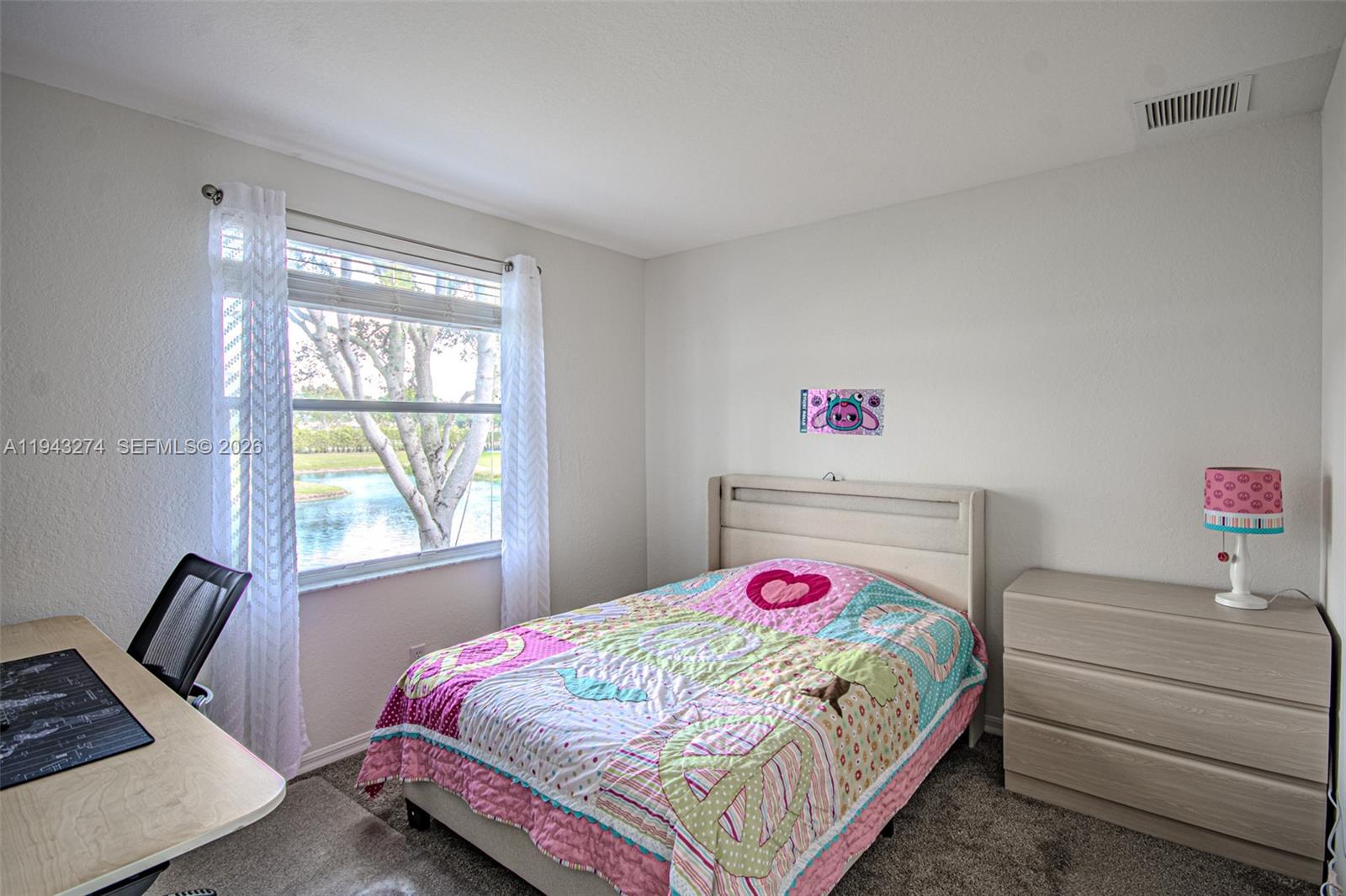 SIERRA PALMS - Residential