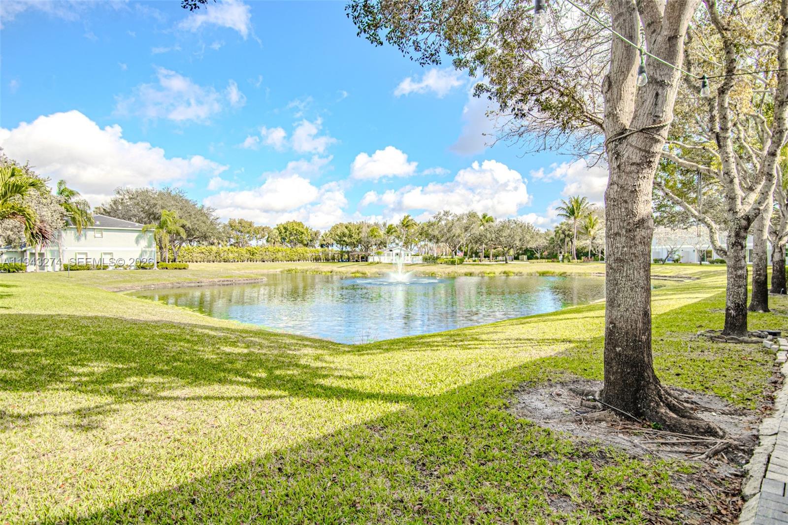 SIERRA PALMS - Residential