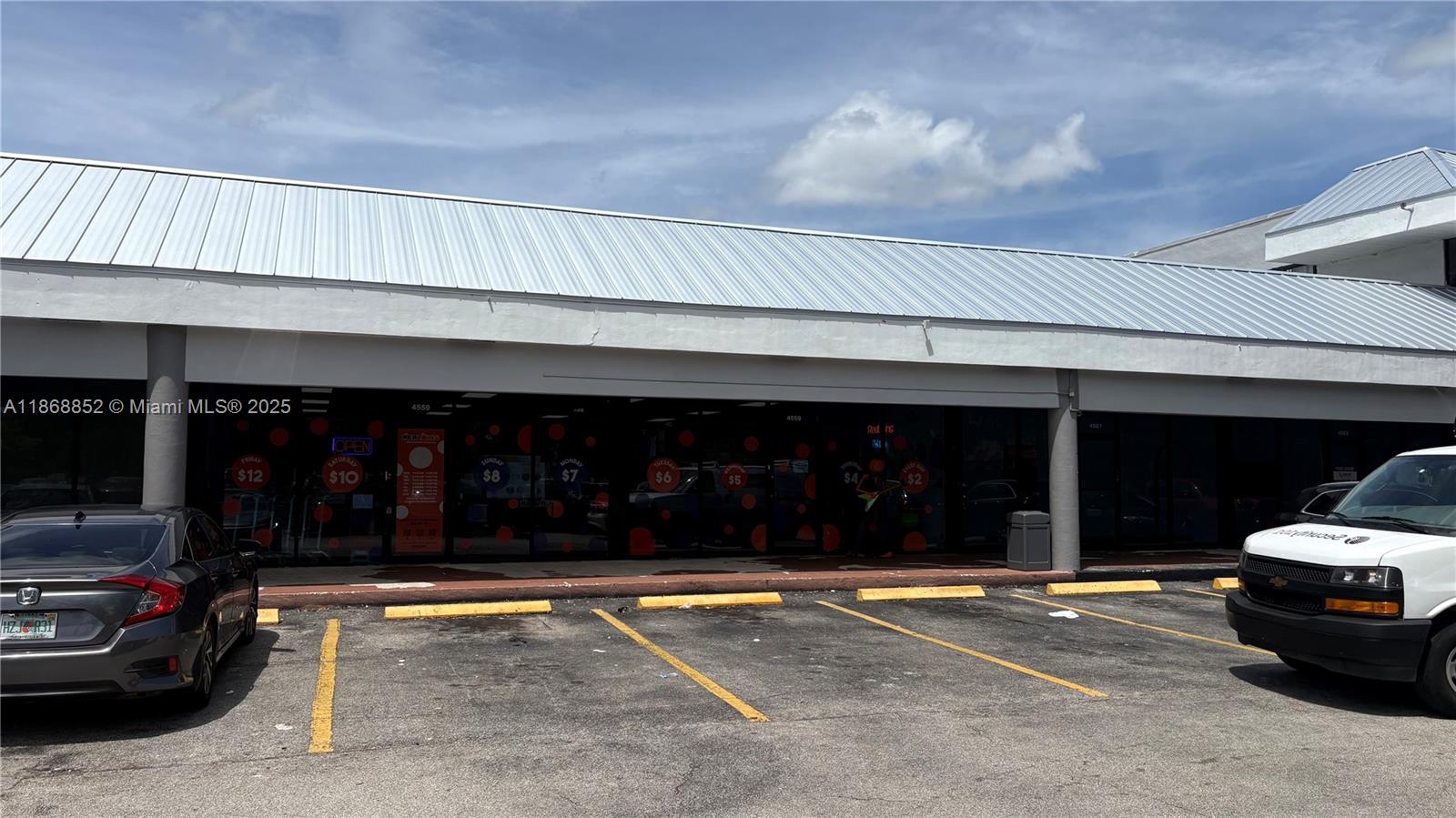 REAL BINS is a retail business specializing in overstock merchandise from major stores such as Target, Amazon, and similar retailers. We offer both retail and wholesale sales, as well as online sales channels. This is a great opportunity for a family looking to operate and grow a business in the retail industry.”