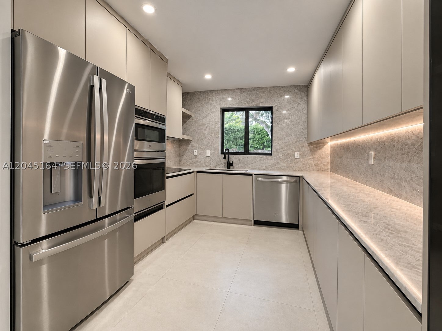 2 NE 91st St