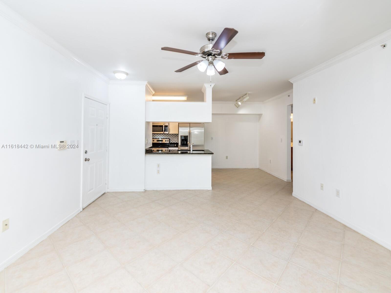 VILLAS AT EMERALD DUNES C - Residential
