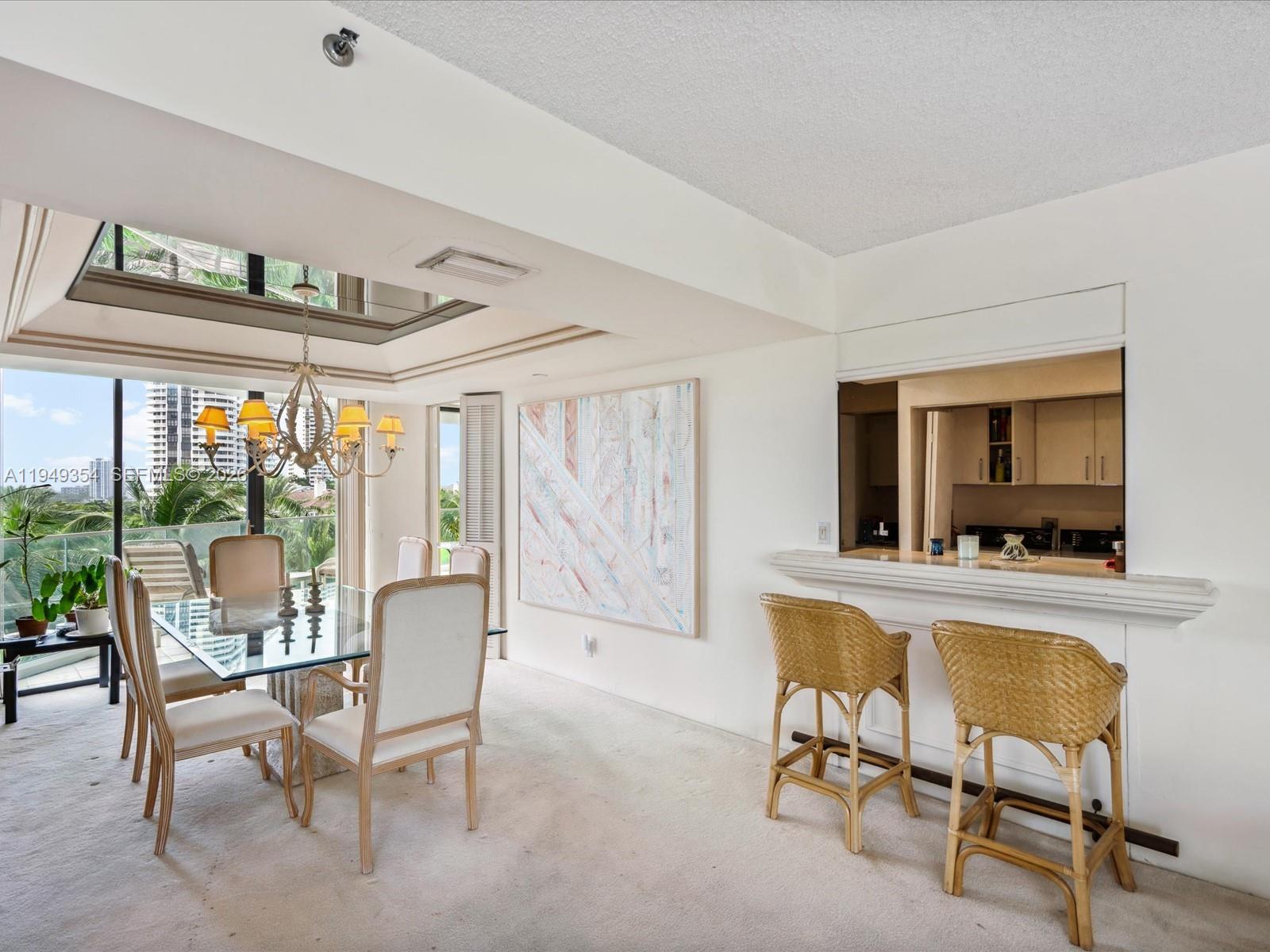 2800 Island Blvd 702