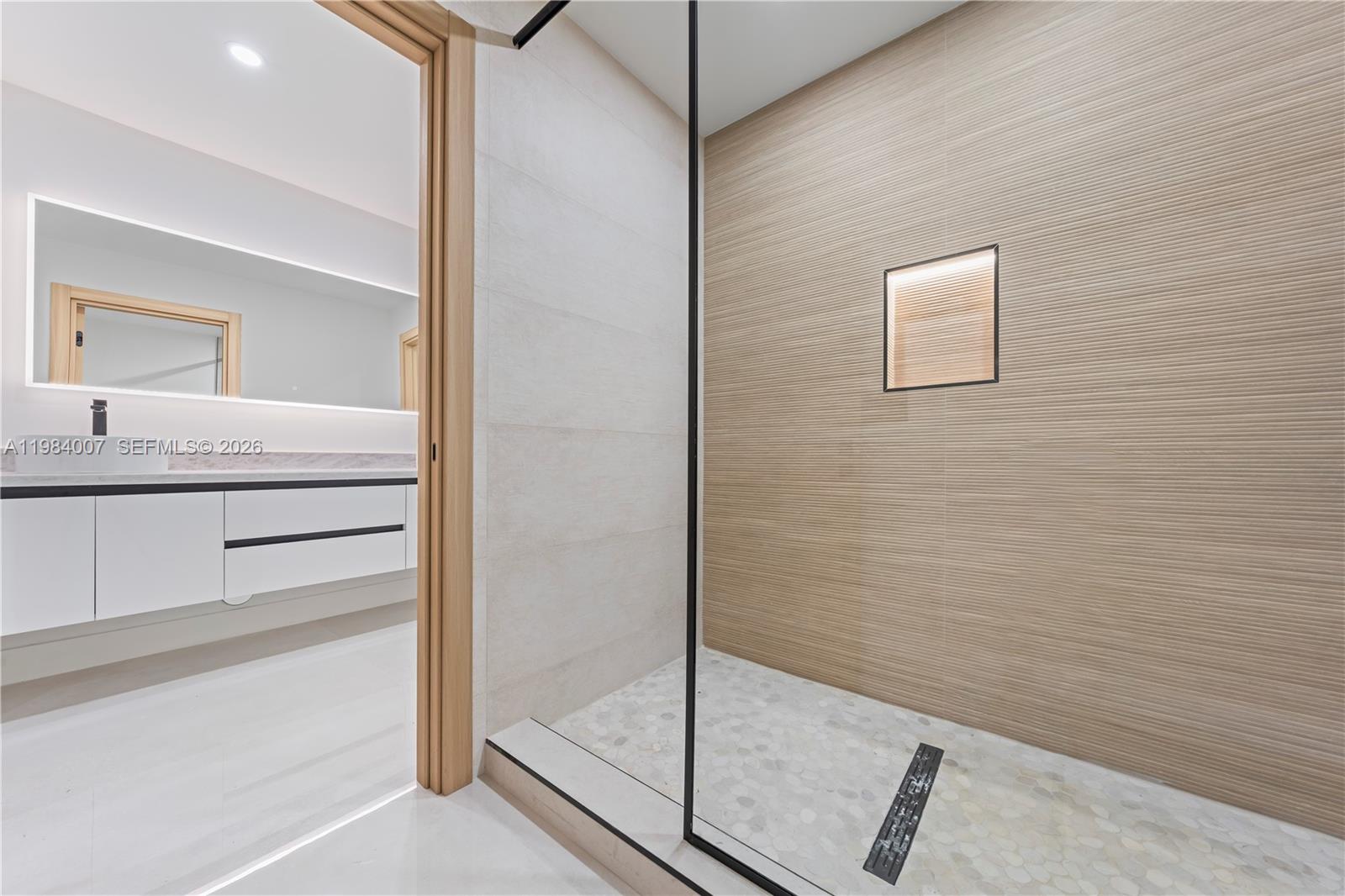 GRIFFING BISCAYNE PK ESTA - Residential