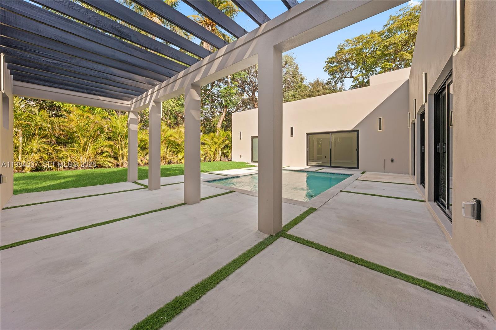 GRIFFING BISCAYNE PK ESTA - Residential