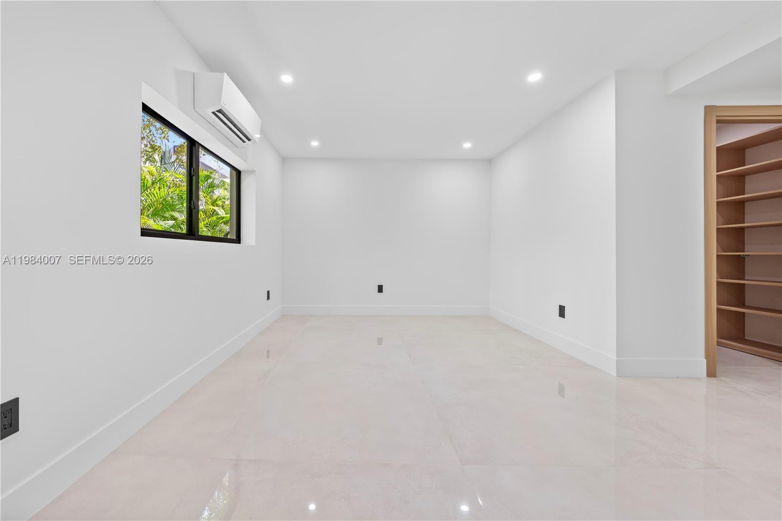 GRIFFING BISCAYNE PK ESTA - Residential