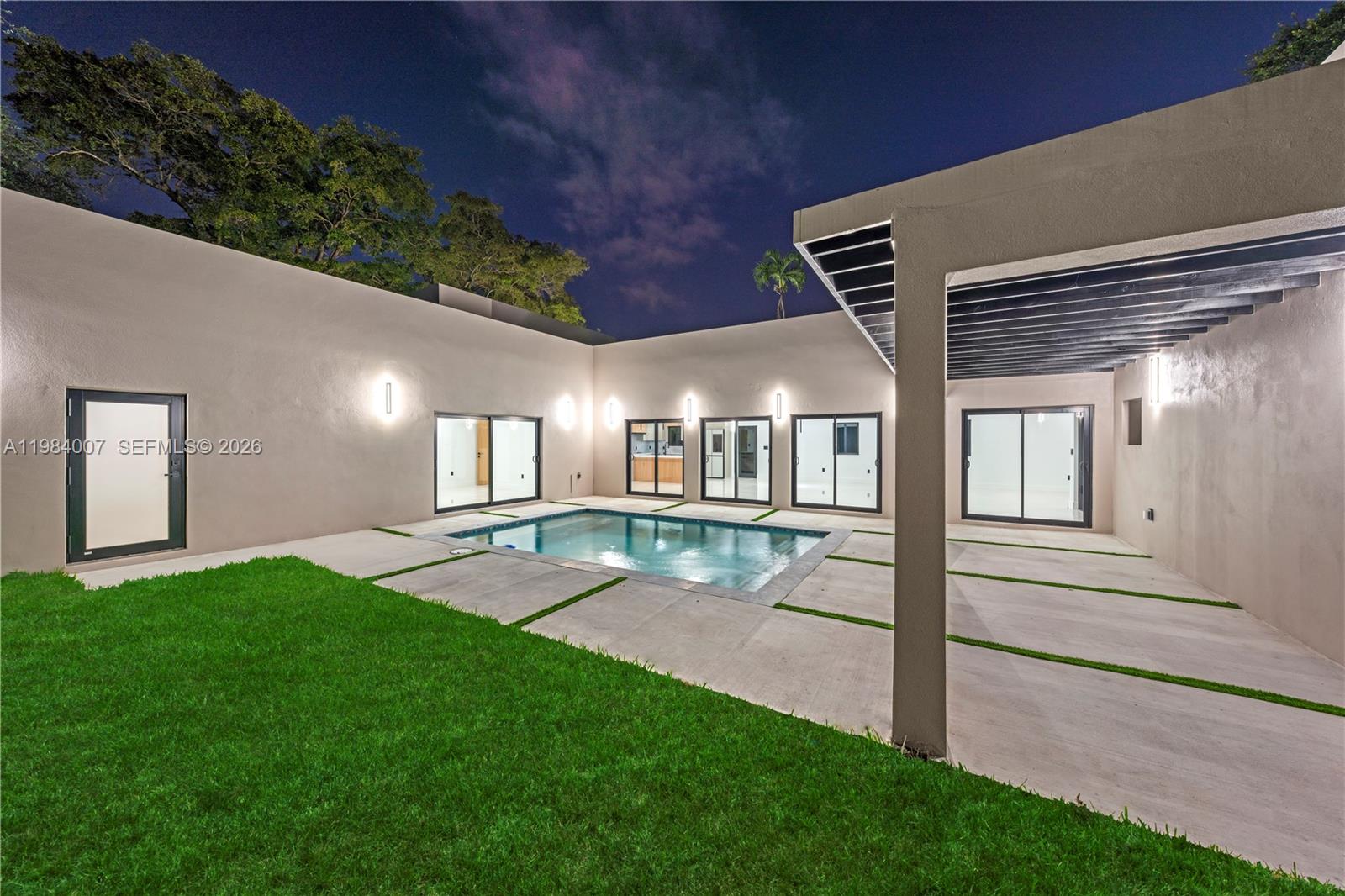 GRIFFING BISCAYNE PK ESTA - Residential