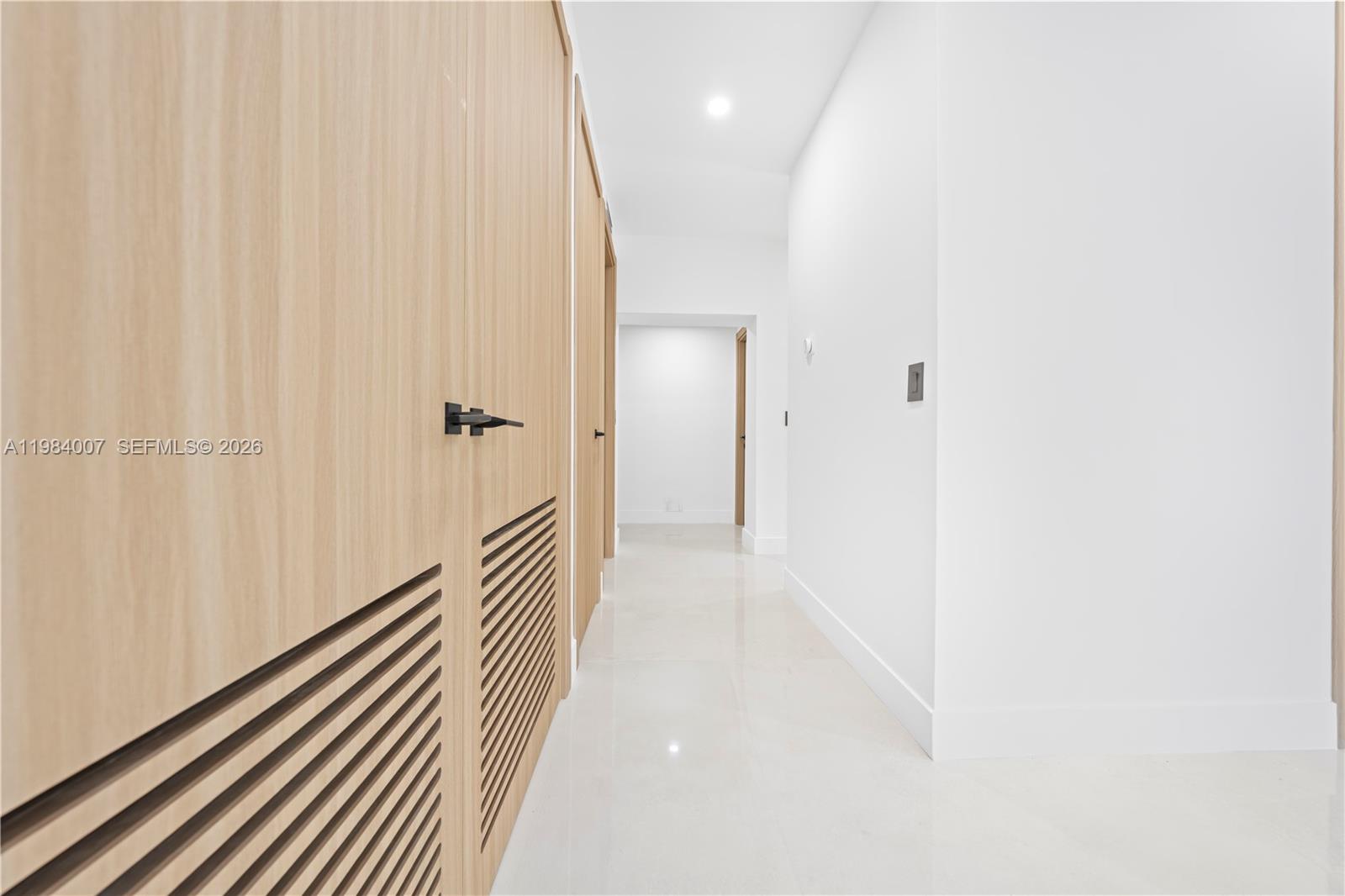 GRIFFING BISCAYNE PK ESTA - Residential