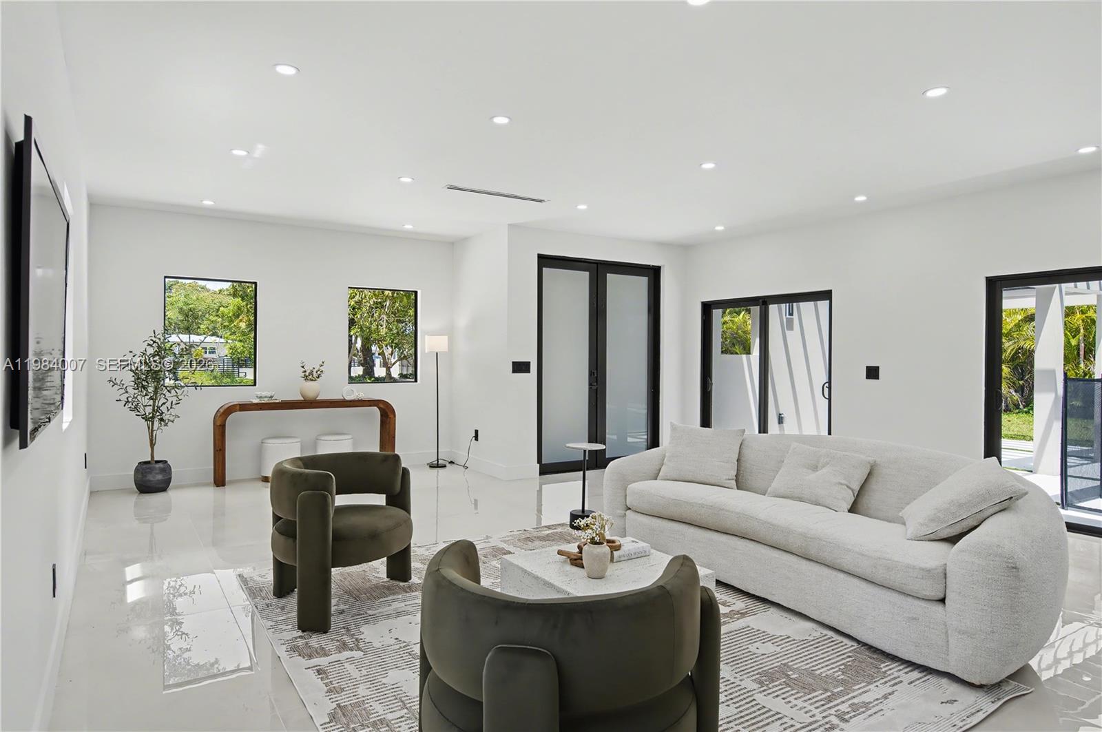 GRIFFING BISCAYNE PK ESTA - Residential