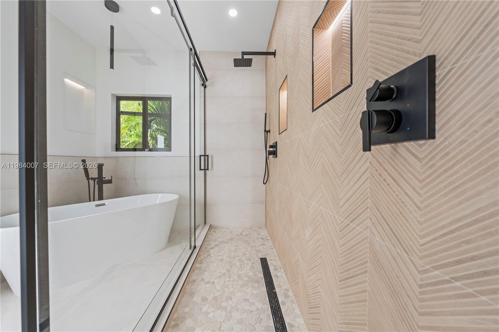 GRIFFING BISCAYNE PK ESTA - Residential