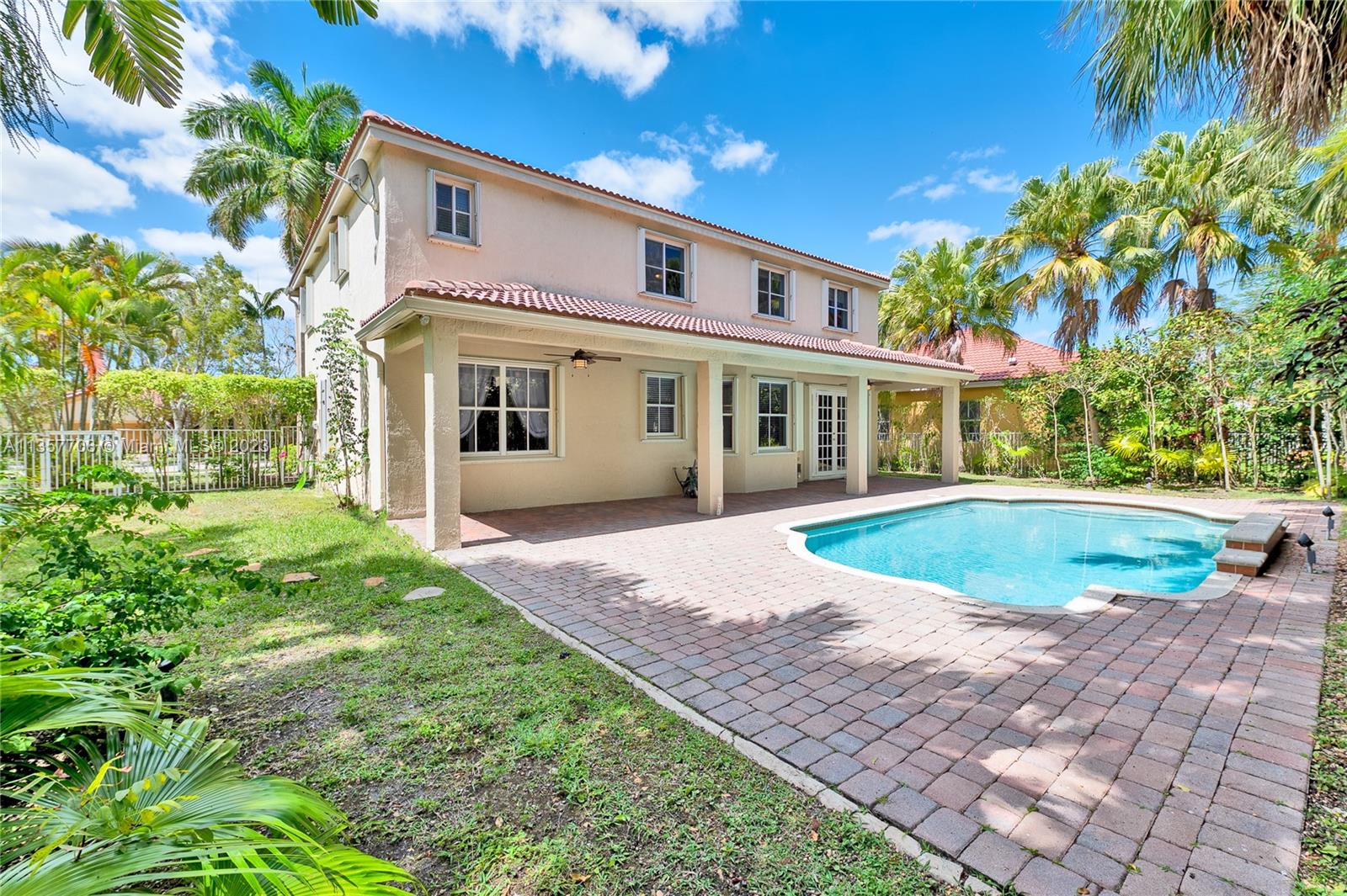 SECTOR 2-PARCELS 17 18 19 - Residential