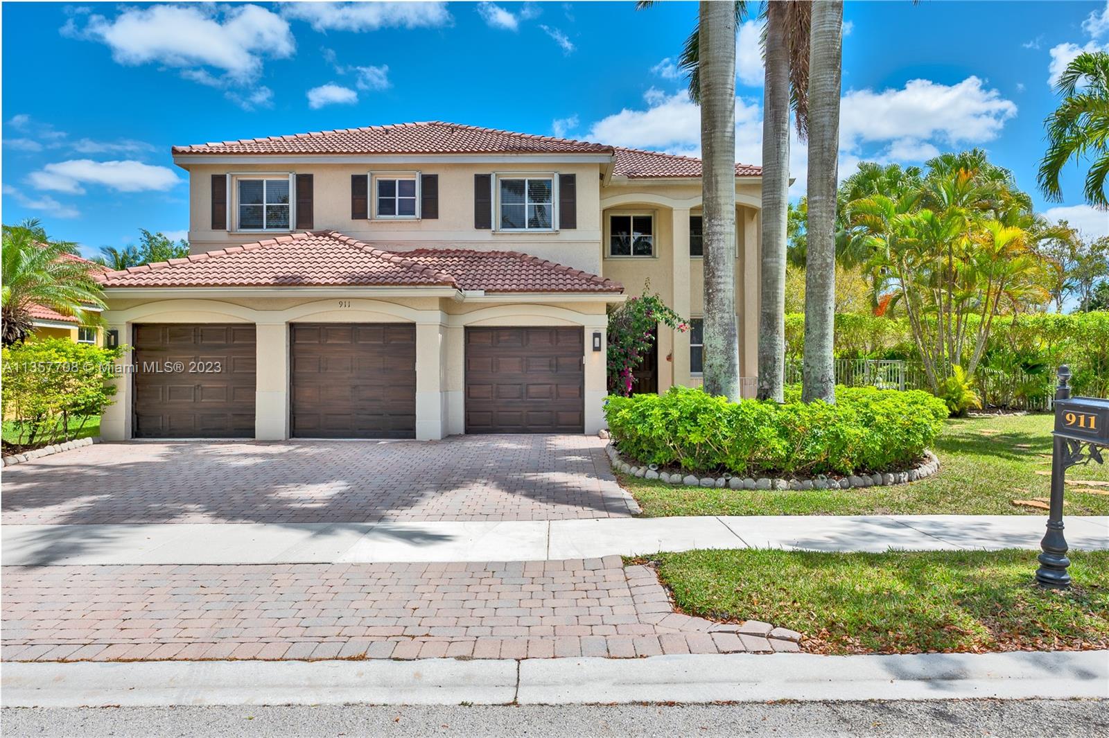 SECTOR 2-PARCELS 17 18 19 - Residential