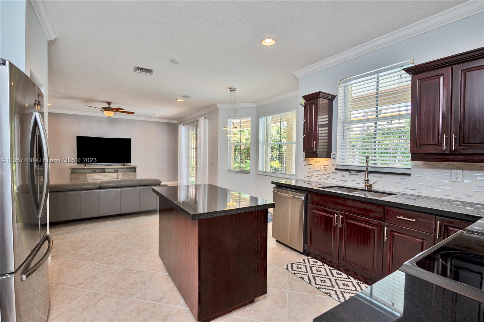 SECTOR 2-PARCELS 17 18 19 - Residential