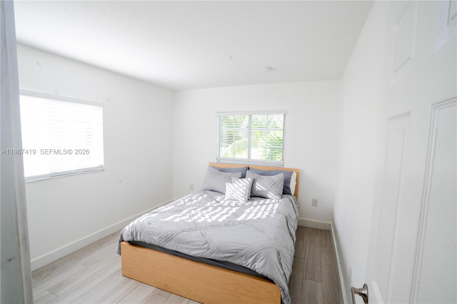 THE VILLAS OF ST AGNES CO - Residential Lease