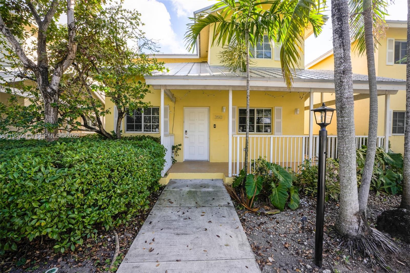 THE VILLAS OF ST AGNES CO - Residential Lease