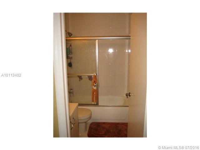 CARIBE LAKES PHASE II - Residential Lease