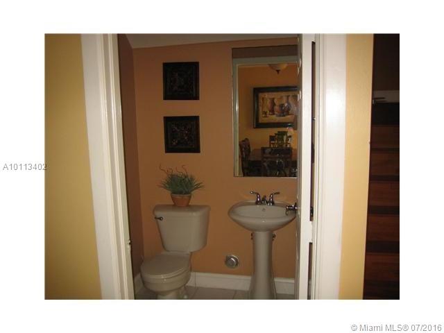 CARIBE LAKES PHASE II - Residential Lease