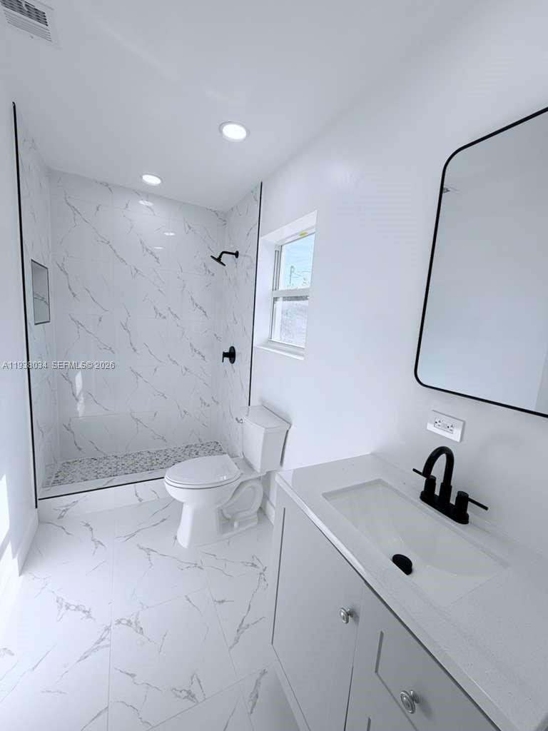 CENTRAL PARK ANNEX - Residential Income