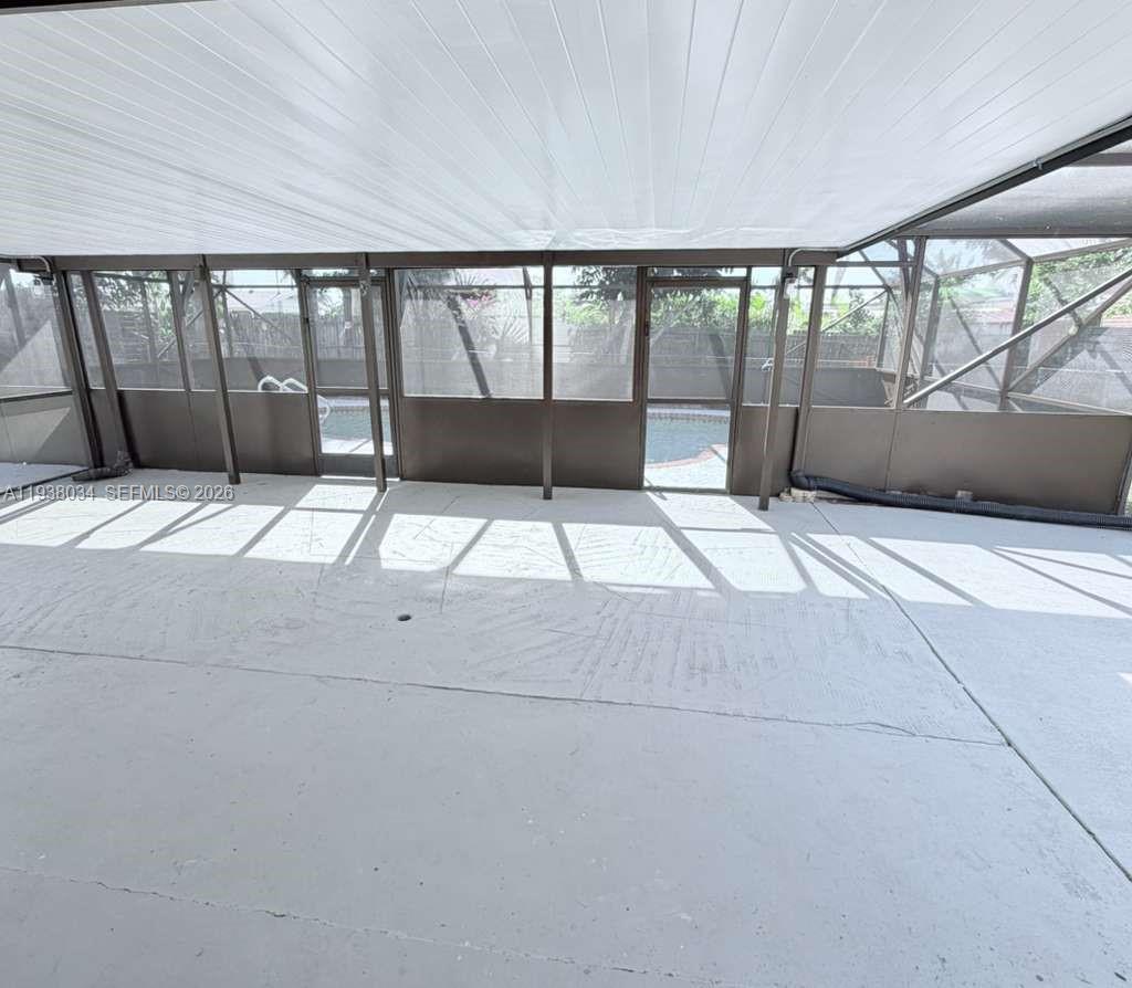 CENTRAL PARK ANNEX - Residential Income