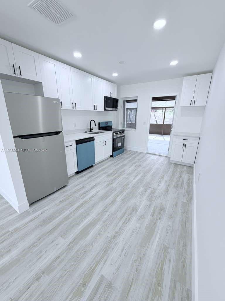 CENTRAL PARK ANNEX - Residential Income