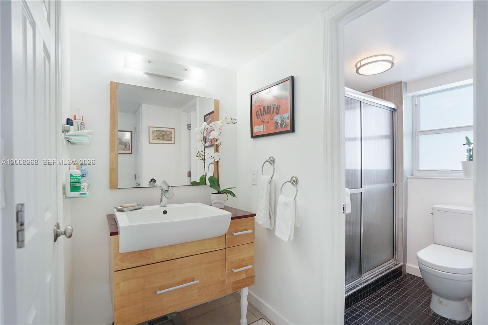 JAMES CENTRAL TOWERS COND - Residential