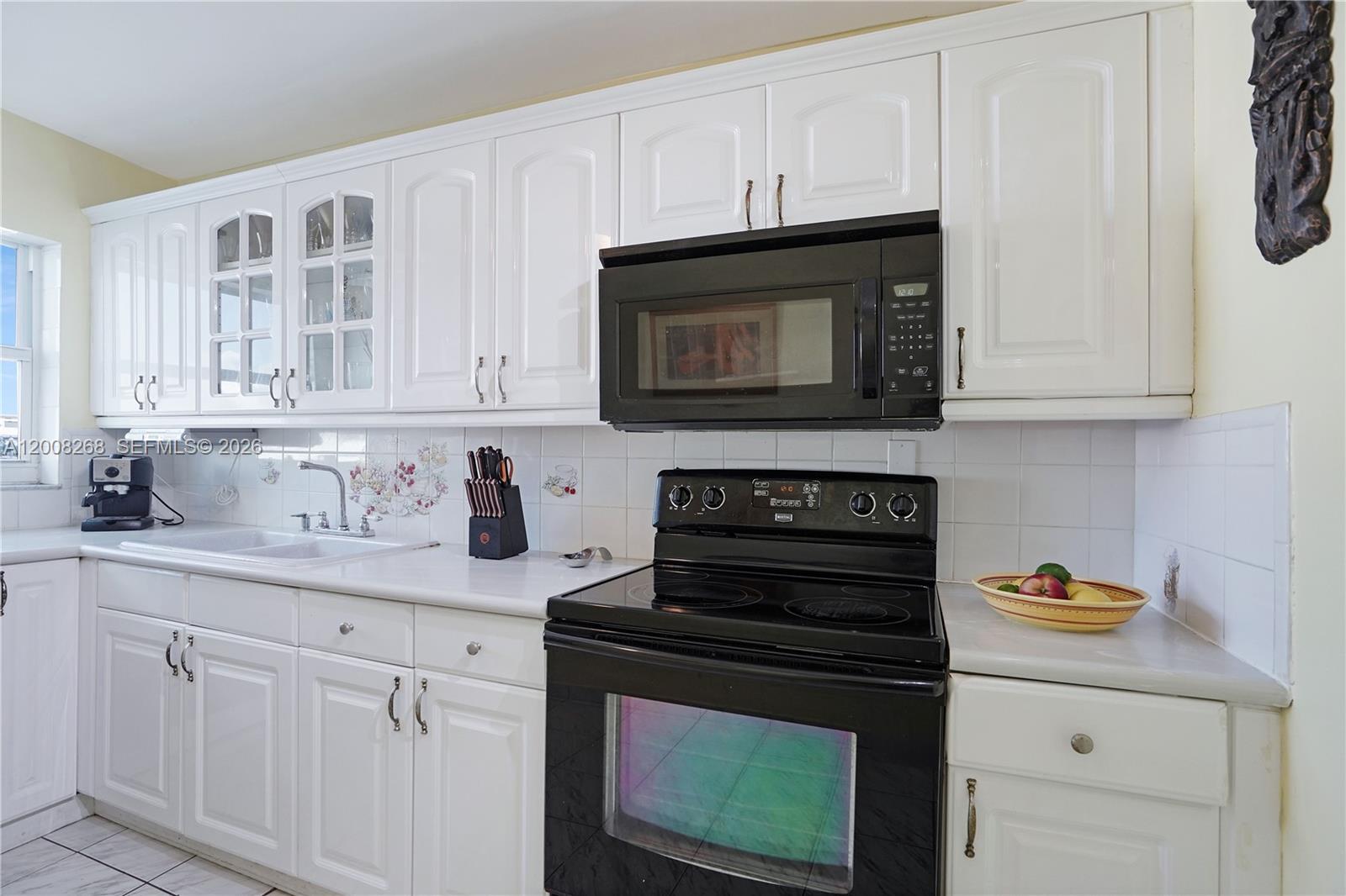 JAMES CENTRAL TOWERS COND - Residential