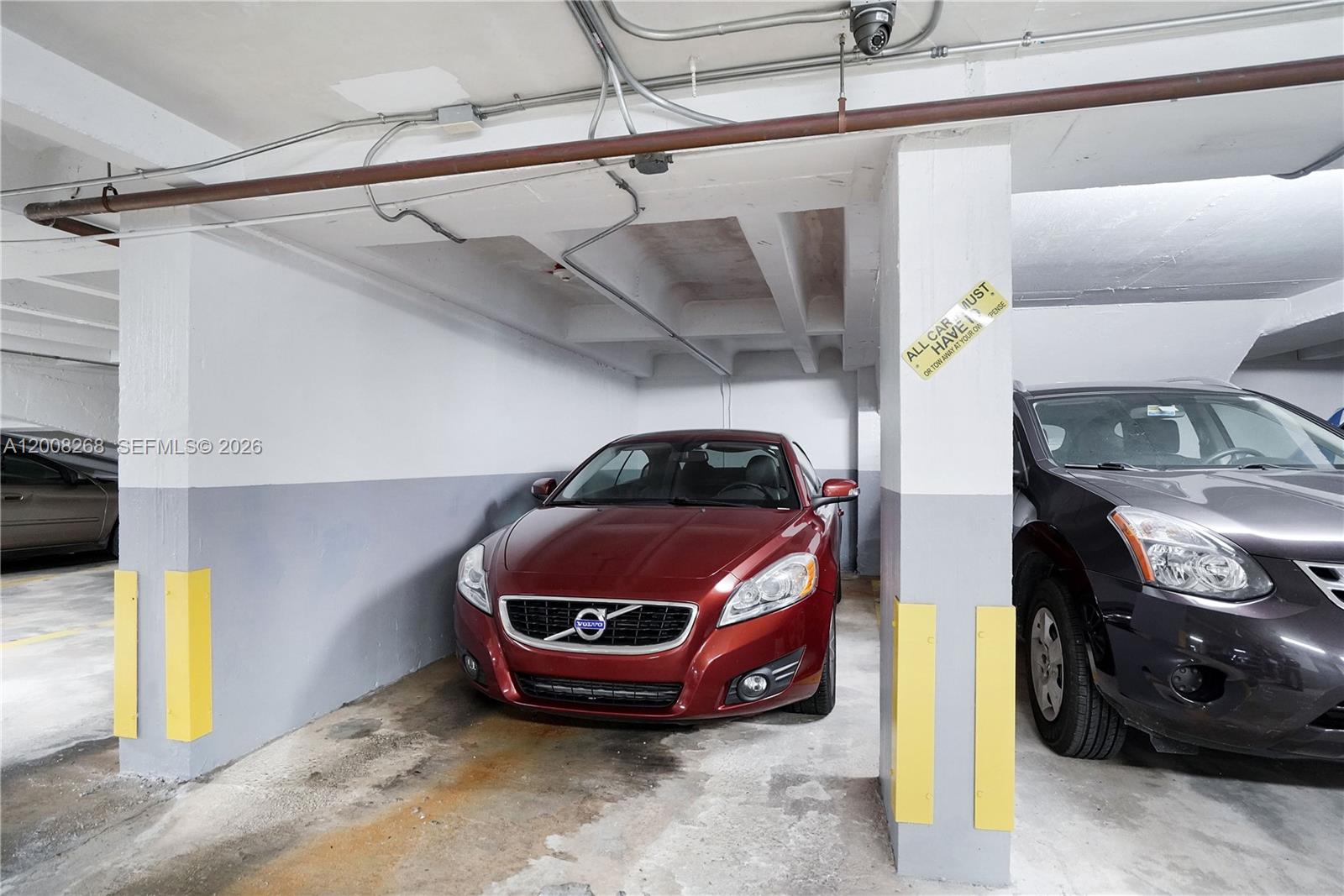 JAMES CENTRAL TOWERS COND - Residential