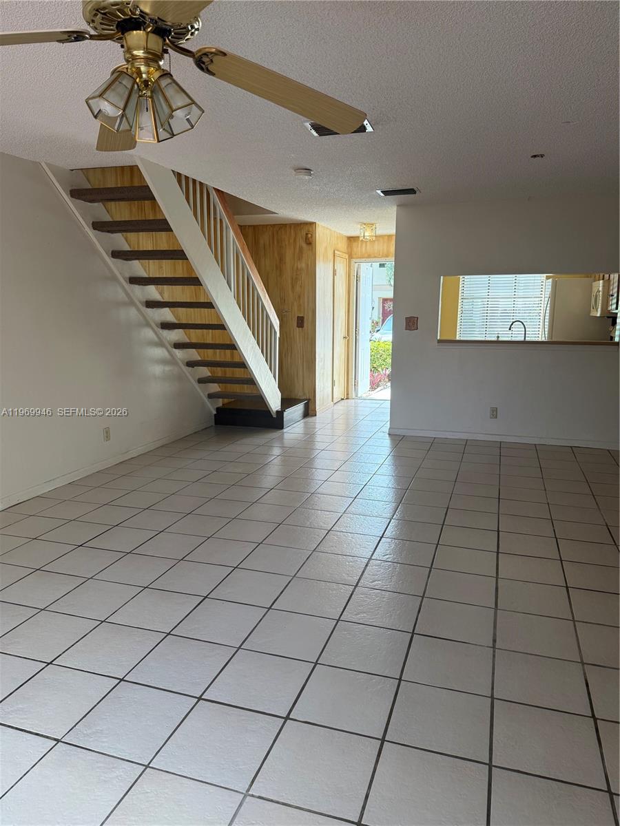 PINES OF OAKLAND FOREST T - Residential