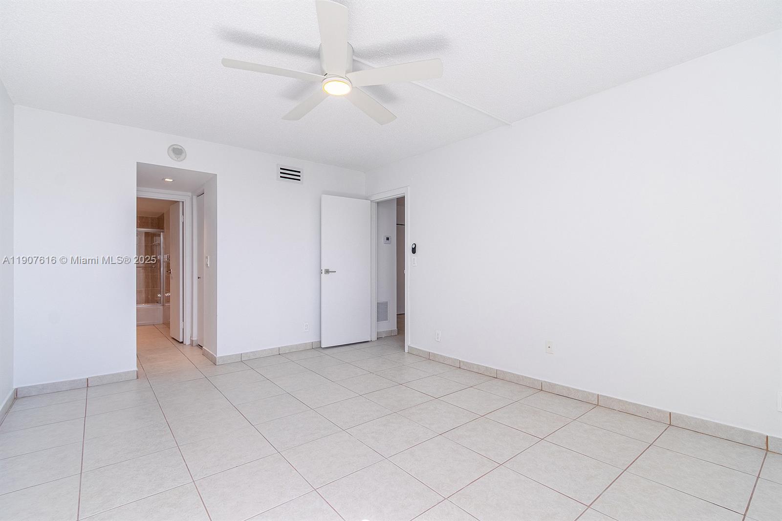 CARLTON BAY CONDO - Residential Lease