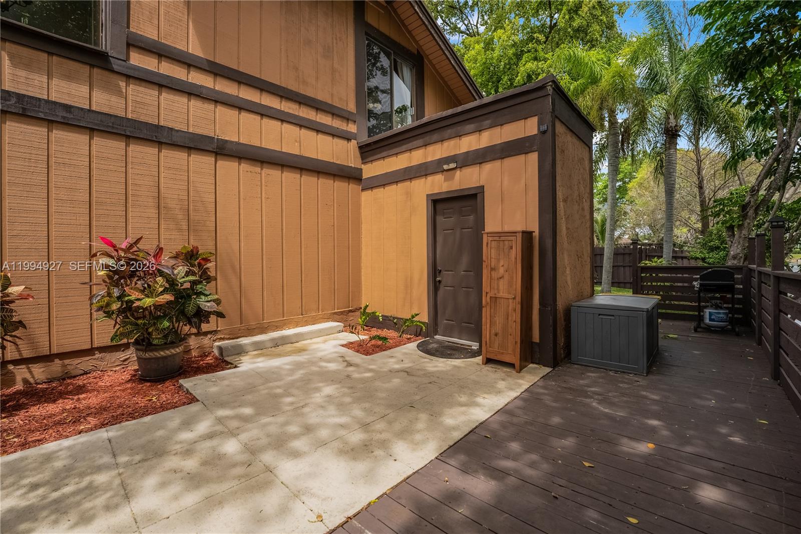 EVERGLADES SUGAR & LAND C - Residential