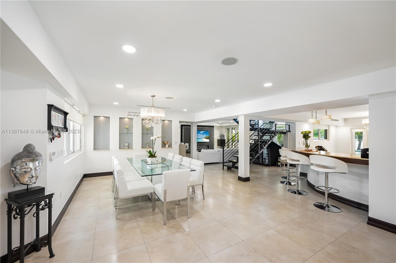 BISCAYNE POINT - Residential