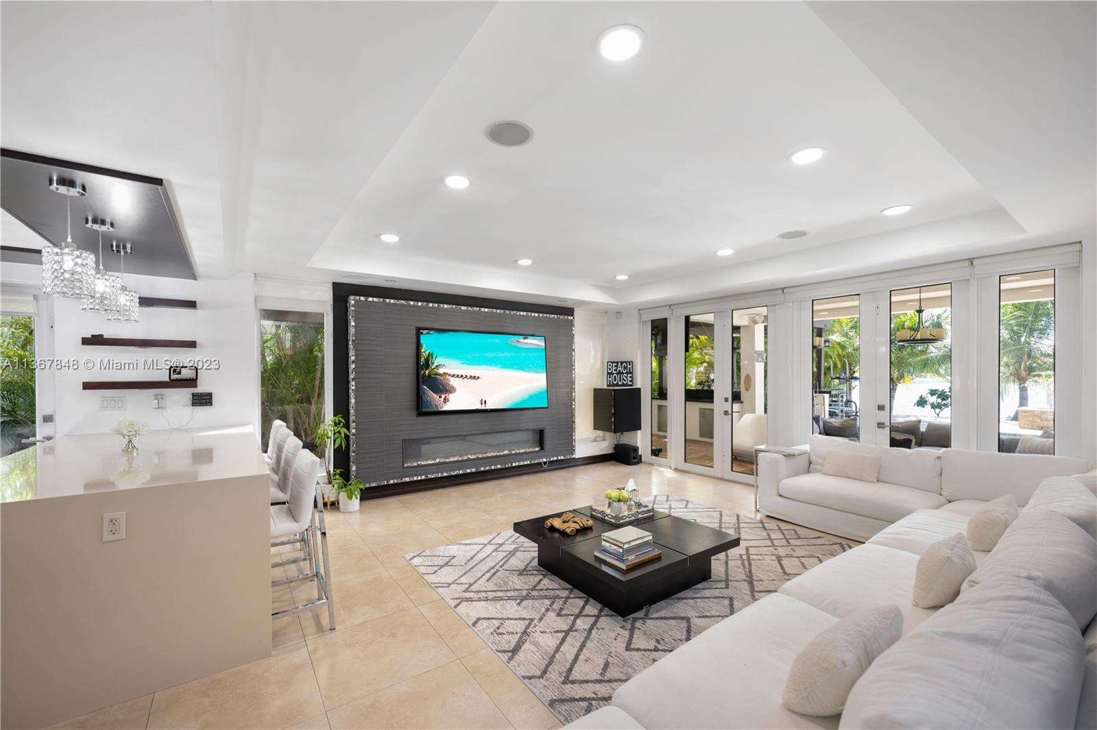 BISCAYNE POINT - Residential