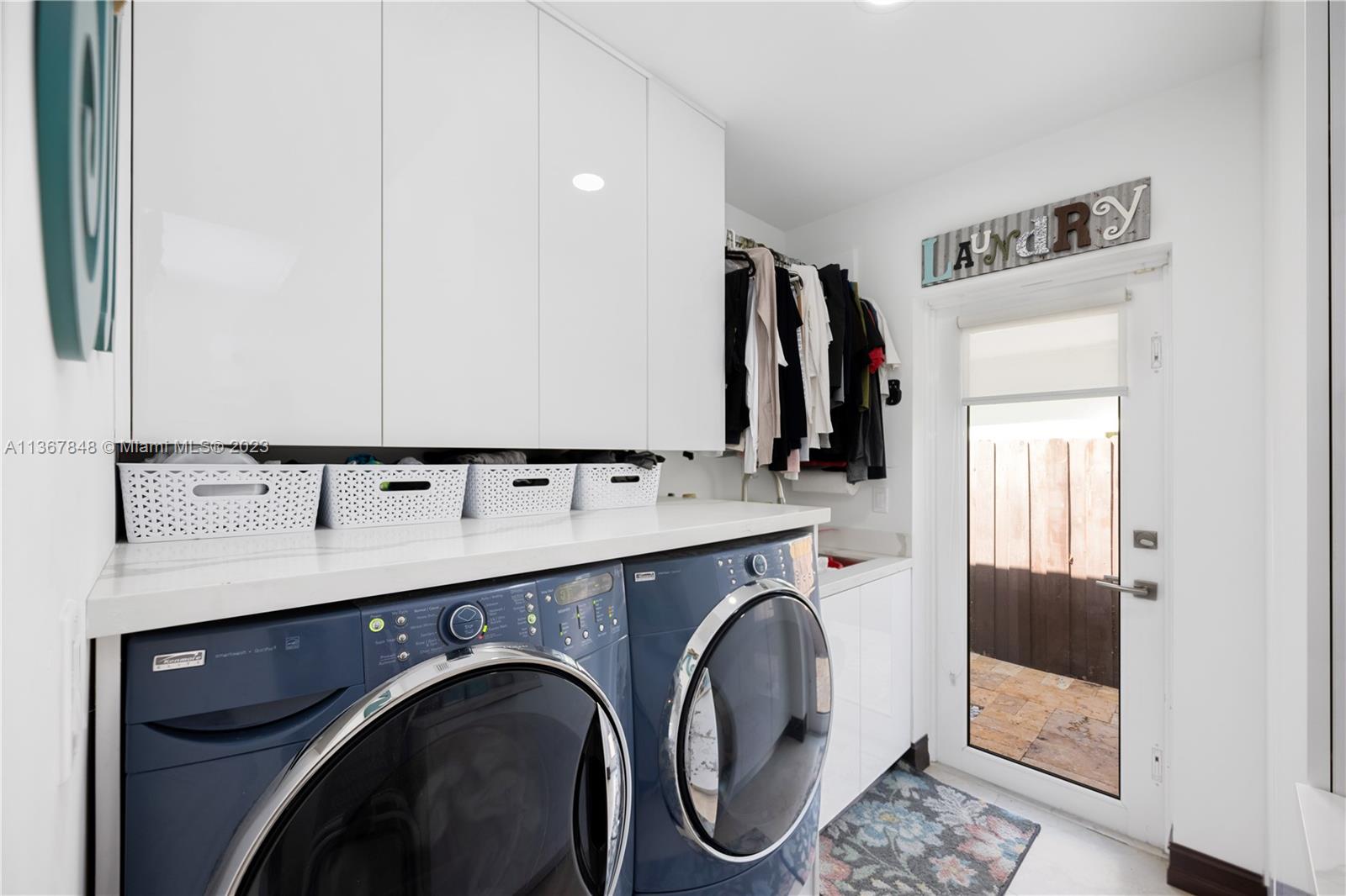 BISCAYNE POINT - Residential