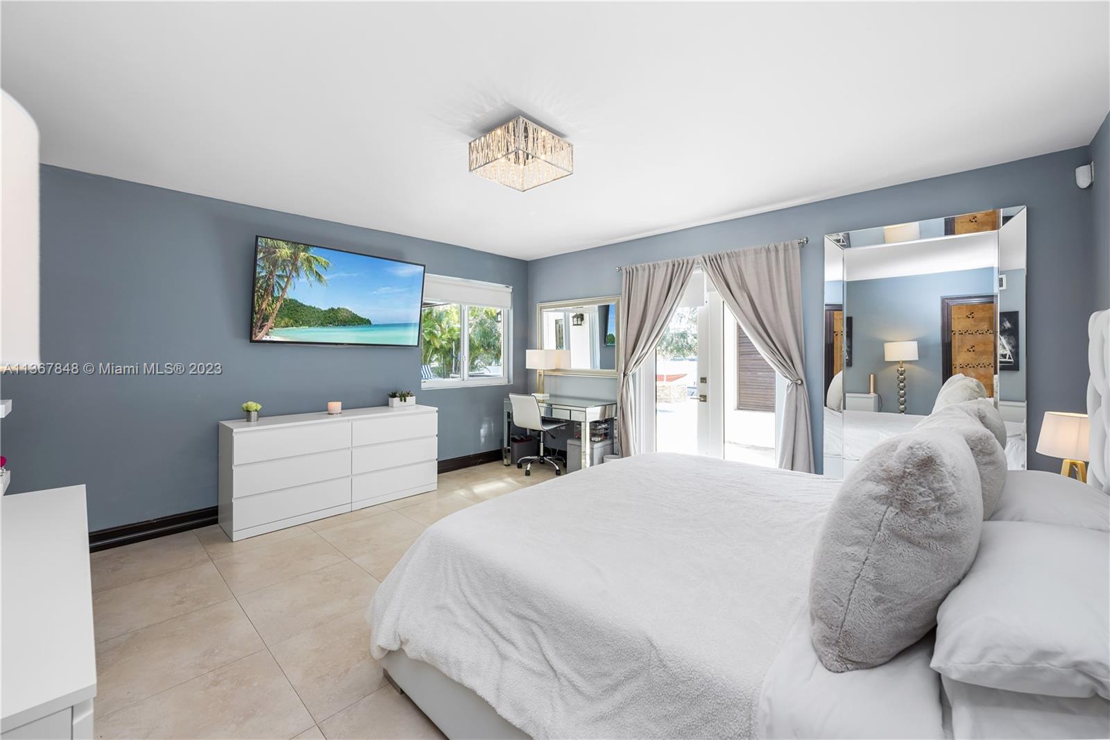 BISCAYNE POINT - Residential